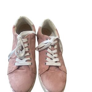 Crown & Ivy Women’s Pink Suede Sneakers & White Accents •Size 8